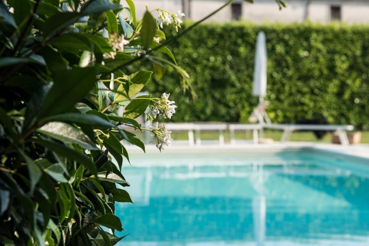 Agriturismo Lecolombare ノガローレ・ロッカ エクステリア 写真