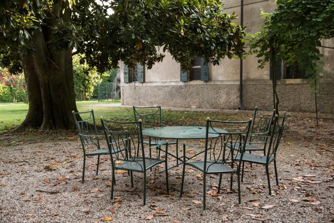 Agriturismo Lecolombare ノガローレ・ロッカ エクステリア 写真